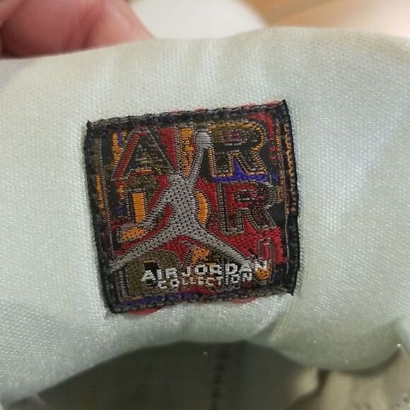 Nike Air Jordan snickers size 10 well worn - Picture 10 of 11